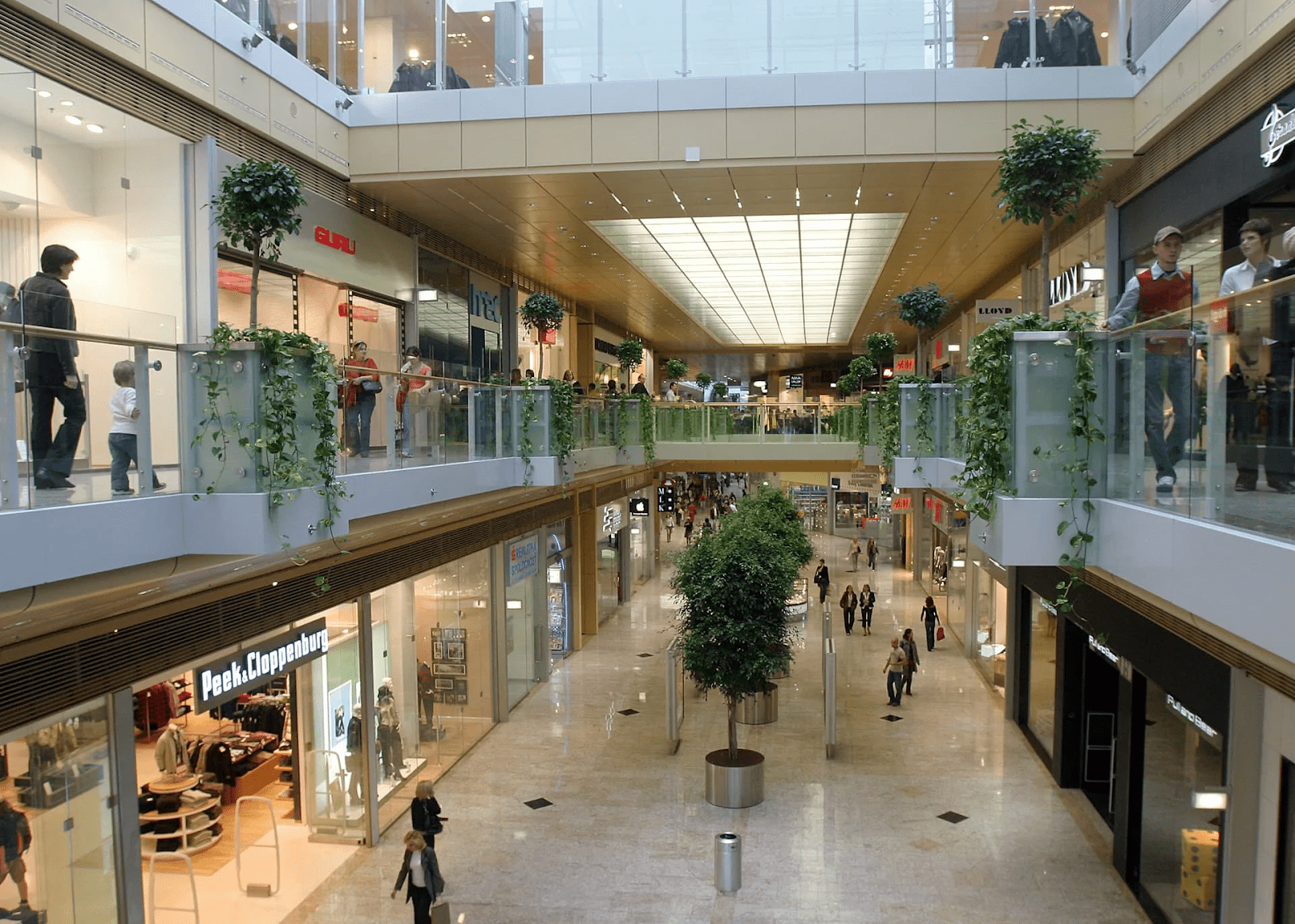 https://www.bestslovakiatours.com/wp-content/uploads/2024/01/Aupark-Shopping-Center.png